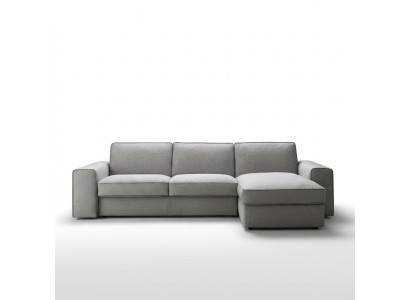 Moderno divano d'angolo di lusso in tessuto e legno a forma di L design Alfitalia per il soggiorno.