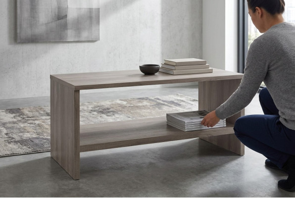 Tavolo Tavolini da salotto Divano Classico xxl Nuovo Design Legno Tavolino da salotto Tavolino in vetro