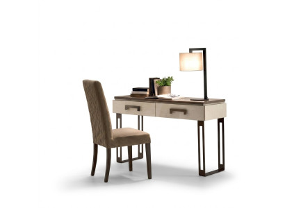 Designer scrivania Sedia da ufficio Set di mobili italiani Segretaria Poltrona 2 pezzi.