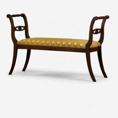 Ottomana, chaiselongue, panca imbottita, poggiapiedi, pouf, sgabello.