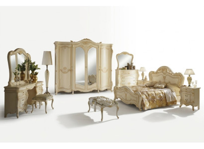 Incomparabile set da camera da letto classico italiano di 10 pezzi