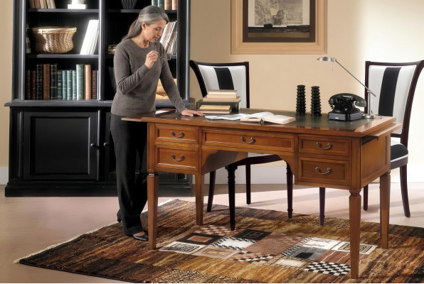 Scrivania con cassetti Design scrivania in legno Scrivanie