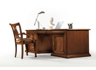 Scrivania da designer Tavolo Mobili da ufficio Scrivanie in legno massello Tavoli in Italia.