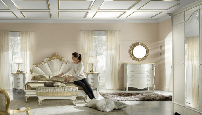 Letto comodino comò 6 pezzi. In legno massello design di lusso.