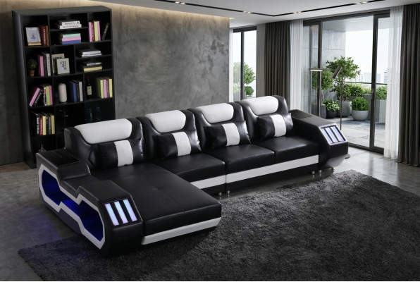 Divano a forma di L per il relax con illuminazione, per arredare il soggiorno.