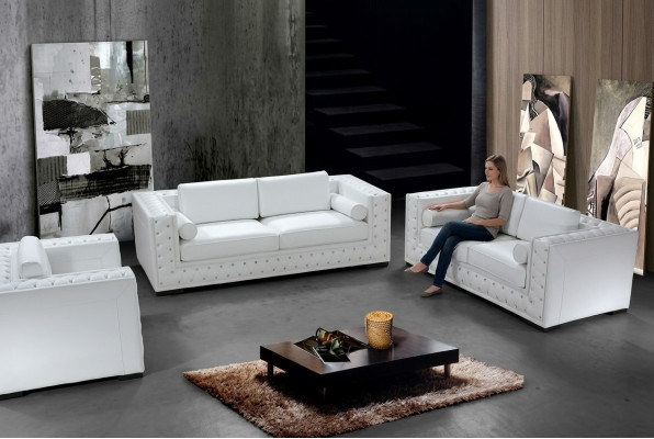 Set di divani 3+1+1 posti in pelle Chesterfield di design.