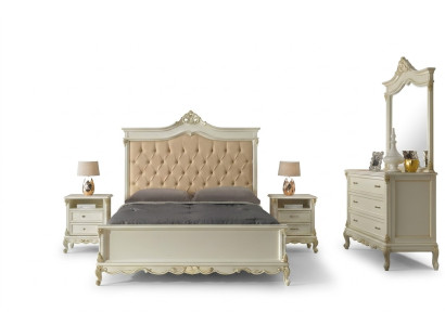 Mobili da camera da letto in stile barocco italiano, set di 5 pezzi. Letto, credenza, comodini.
