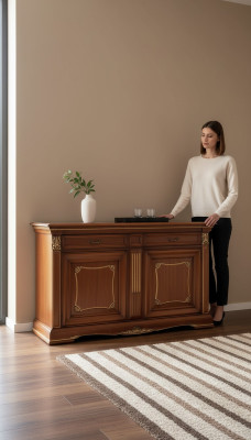 Madia di design di lusso, cassettiera, credenza, mobiletto basso, armadio in legno massello. Mobili italiani