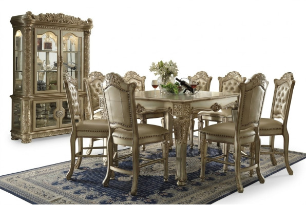 Gruppo da pranzo dorato Tavolo da pranzo di design con x8 sedie Mobili da sala da pranzo 9 pezzi.