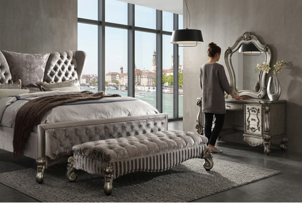 Sgabello di design in pelle tessuto di lusso Chesterfield Poggiapiedi Pouf Chesterfield.