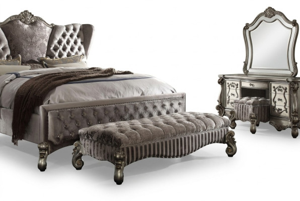 Sgabello di design in pelle tessuto di lusso Chesterfield Poggiapiedi Pouf Chesterfield.