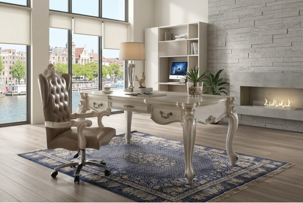 Sedia da ufficio in pelle imbottita poltrona poltrona girevole per computer sedie decorative.