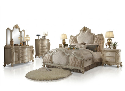 Letto 2x comodino 3 pezzi. Set da camera da letto in stile lussuoso con letti Chesterfield.
