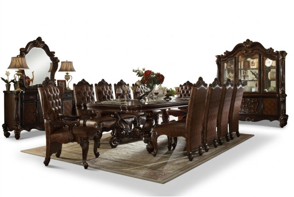 Set da pranzo 9 pezzi stile Barocco Rococò, tavolo con 8 sedie, gruppo di sedie.