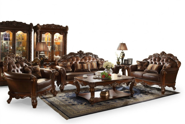 Classico set 3+2+1+1 composto da divani in pelle sofa.