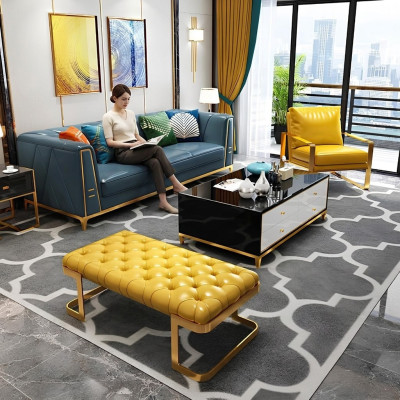 Divano Chesterfield tre posti in pelle