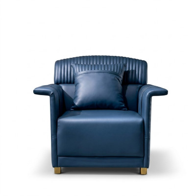 Classica poltrona in pelle da designer per lounge club, singola poltrona da relax.