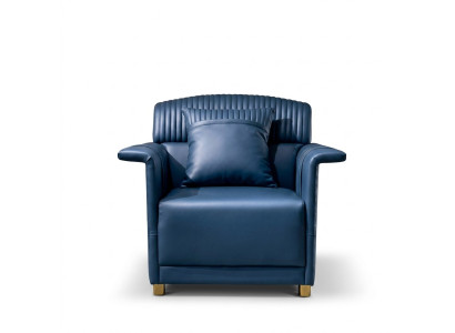 Classica poltrona in pelle da designer per lounge club, singola poltrona da relax.