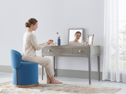 Tavolo da trucco a specchio tavolo da toeletta armadietti da toeletta design.