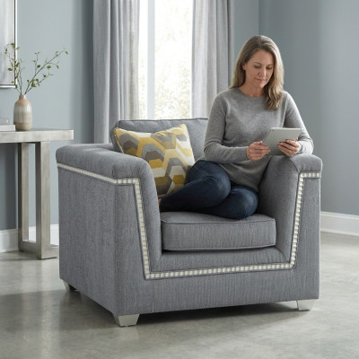 Mobili di design di lusso Sedie Poltrona di design moderno Tessuto Soggiorno