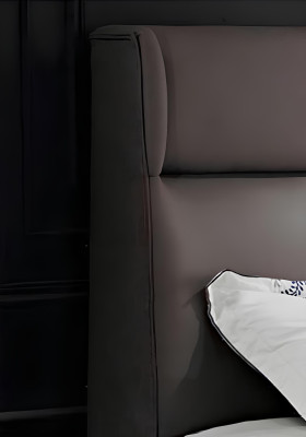 Set da camera da letto moderno di lusso con letto in tessuto, 2 comodini e 3 pezzi di arredamento nuovo.