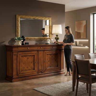 Comò di lusso, credenza, armadio, guardaroba, mobiletto, mobili in stile antico in legno nuovo.