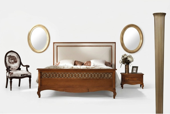 Set di mobili da camera da letto in stile italiano - comodino in legno massiccio 3 pezzi.