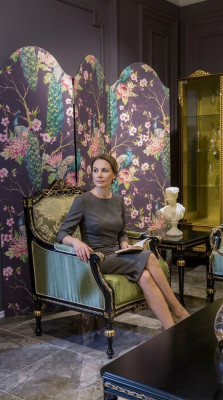 Poltrona relax classica in tessuto lounge, seduta di lusso in stile barocco verde.