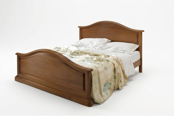 Acquista un ampio letto matrimoniale in stile classico semplice in legno naturale.
