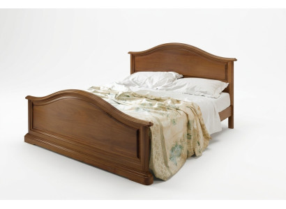 Acquista un ampio letto matrimoniale in stile classico semplice in legno naturale.