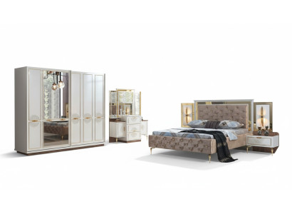 Set da camera da letto di lusso esclusivo composto da 5 pezzi di alta qualità premium.   Set da camera da letto di lusso esclusivo composto da 5 pezzi di alta qualità premium.