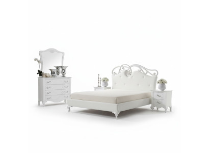 Letto matrimoniale di lusso con cornice letto moderna di lusso in stile italiano nuovo.