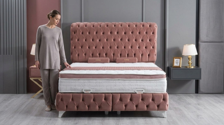 Boxspring letto Chesterfield Rosa Design elegante di lusso con 2 comodini 3 pezzi.