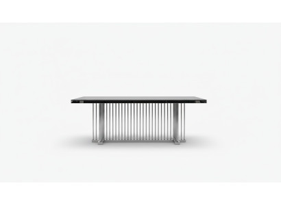 Tavoli di lusso Tavolo da pranzo in metallo Moderno stile moderno.   Tavoli di lusso Tavolo da pranzo in metallo Stile moderno.