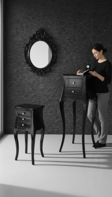 Tavolino da salotto di lusso in nero per soggiorno, tavolo classico.
