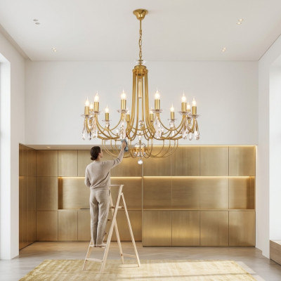 Lussuoso lampadario a soffitto in cristallo a lume di candela, lampadario a soffitto dorato.