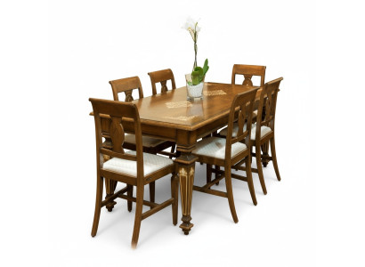 Mobili da tavolo da pranzo di design in legno per il soggiorno classico.