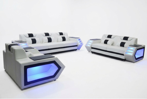 Divano Divano Posti Imbottitura Gruppo Set in Pelle 3+2+1 + LED + USB Nuovo