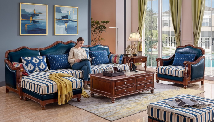 Divano ad angolo blu con poltrona stile coloniale, divano, mobili in stile antico.