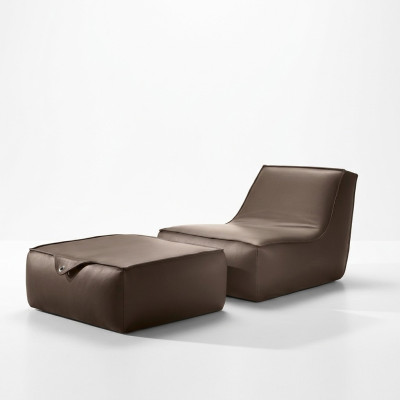 Design poltrona poggiapiedi di lusso monoposto moderna in pelle grigia del marchio Prianera.