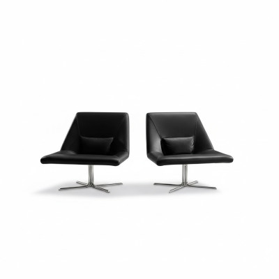 Poltrona stile italiano di lusso a 1 posto, design imbottito in pelle Prianera.