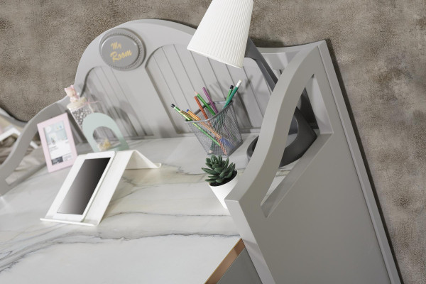 Camera dei bambini Mobili Set design 5 pezzi Letto Comodino Armadio