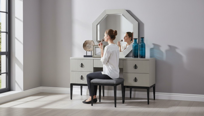 Tavolo trucco con specchio Design grigio camera da letto Console sgabello nuovo