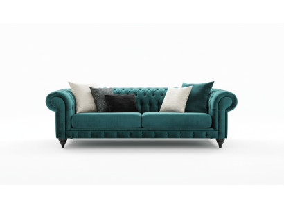 Classico divano Chesterfield a tre posti in verde di lusso, traduzione in italiano: Divano Chesterfield classico a tre posti di lusso verde.