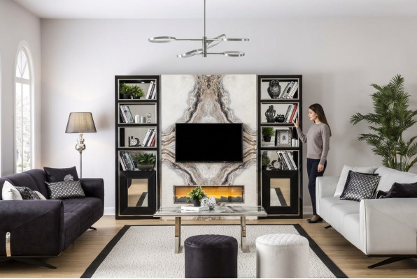 Soggiorno di lusso con parete attrezzata, mobile tv, pareti in marmo nero 270 cm.