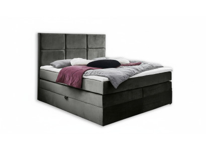 Camera da letto matrimoniale elegante grigia con mobili in legno, design raffinato e imbottitura elegante in tessuto.