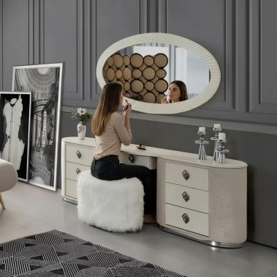 Set di tavoli da toeletta con specchio da parete, mobili da camera da letto design con sgabello, nuovo.
