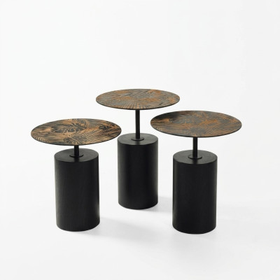 Set di 3 tavolini da caffè di design di lusso per il soggiorno.