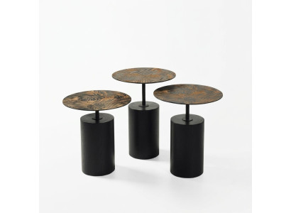 Set di 3 tavolini da caffè di design di lusso per il soggiorno.