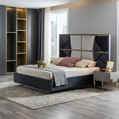 Splendido completo da letto in toni grigio scuro con inserti dorati.